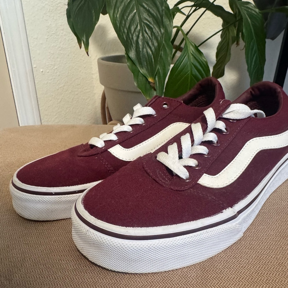 Women Vans Burgundy  Sneakers